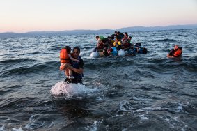 Llegada de refugiados sirios a las costas griegas (Foto ACNUR)